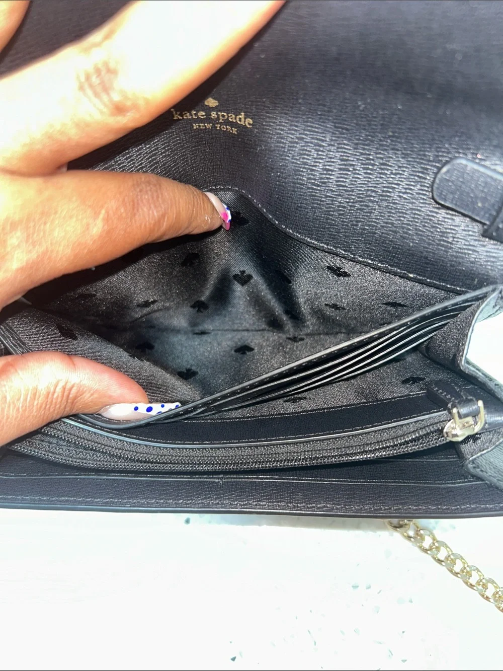 EUC Kate Spade Black Crossbody Wallet on Chain